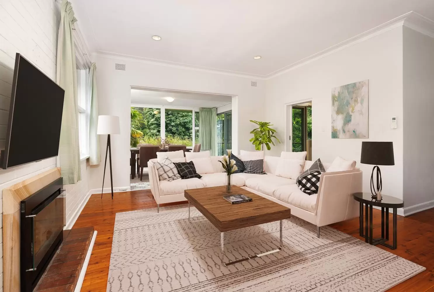 1 Jubilee Avenue, Pymble Leased by The Marshall Group - image 1