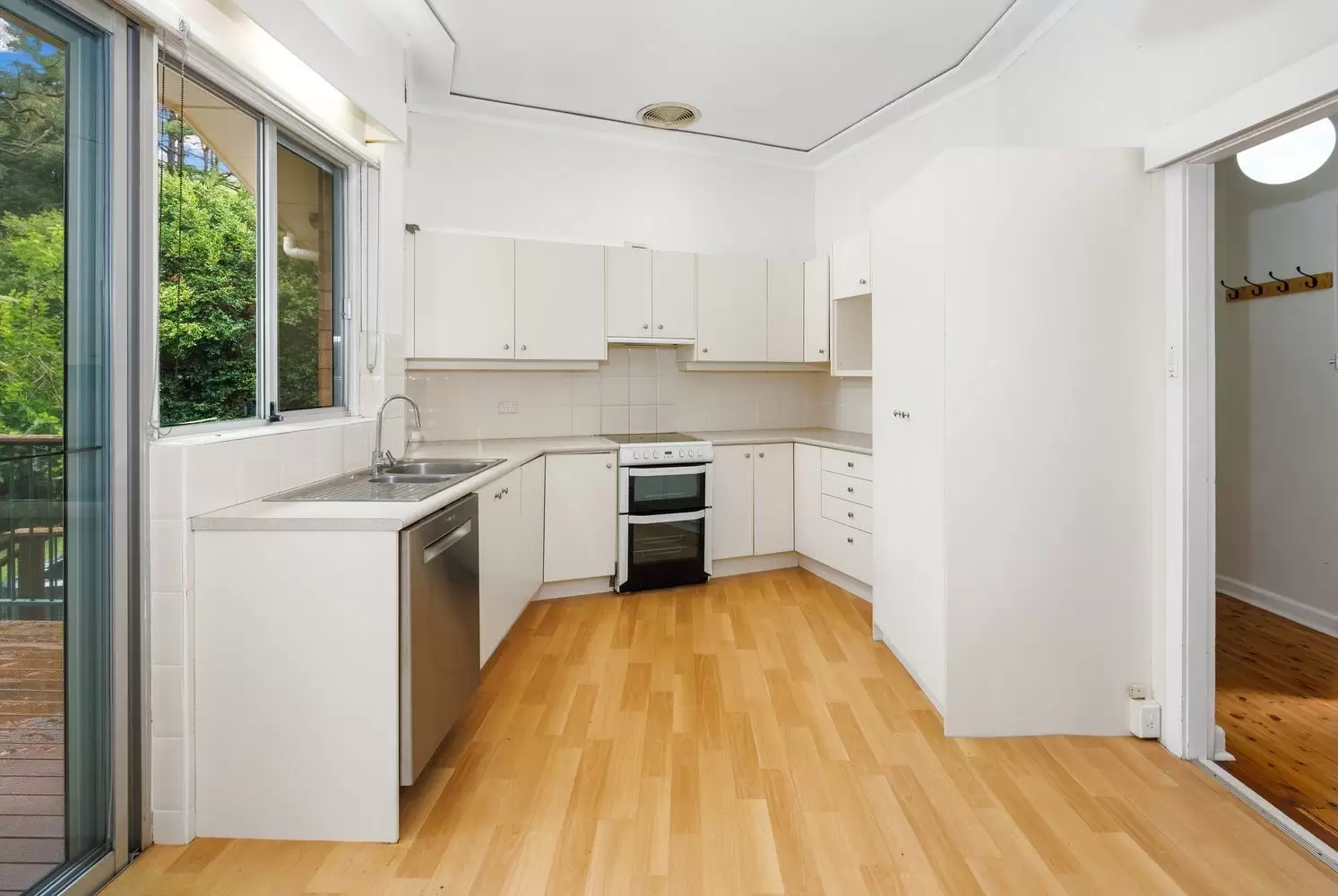 1 Jubilee Avenue, Pymble Leased by The Marshall Group - image 2