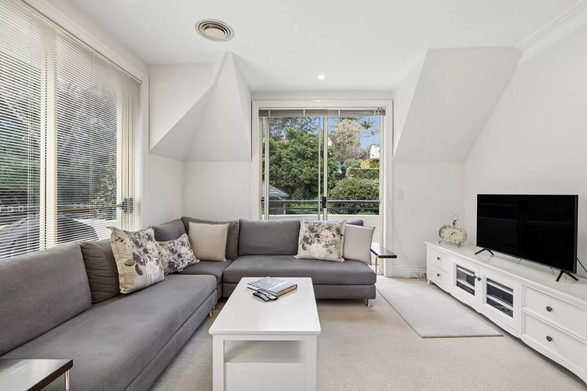 2/23-25 Dumaresq Street, Gordon For Sale by The Marshall Group - image 8