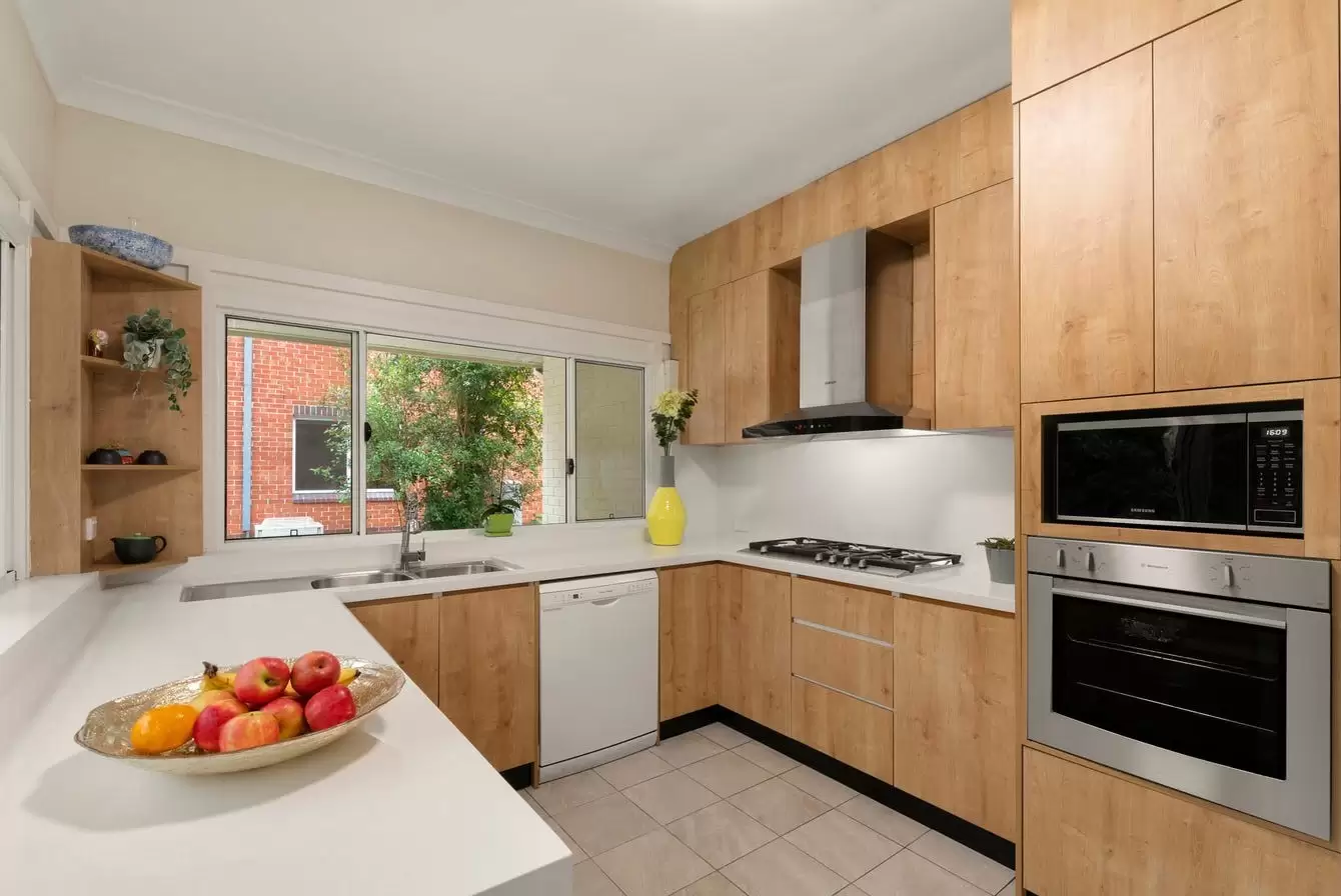 6 Kywong Avenue, Pymble Leased by The Marshall Group - image 4
