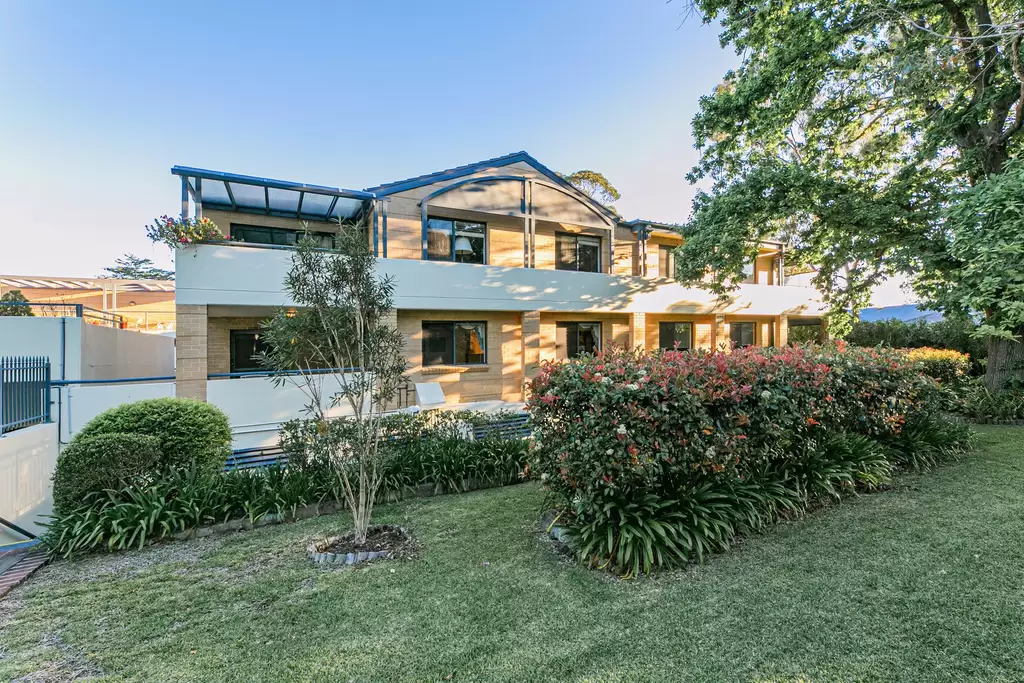 10/26-30 Merriwa Street, Gordon Auction by The Marshall Group