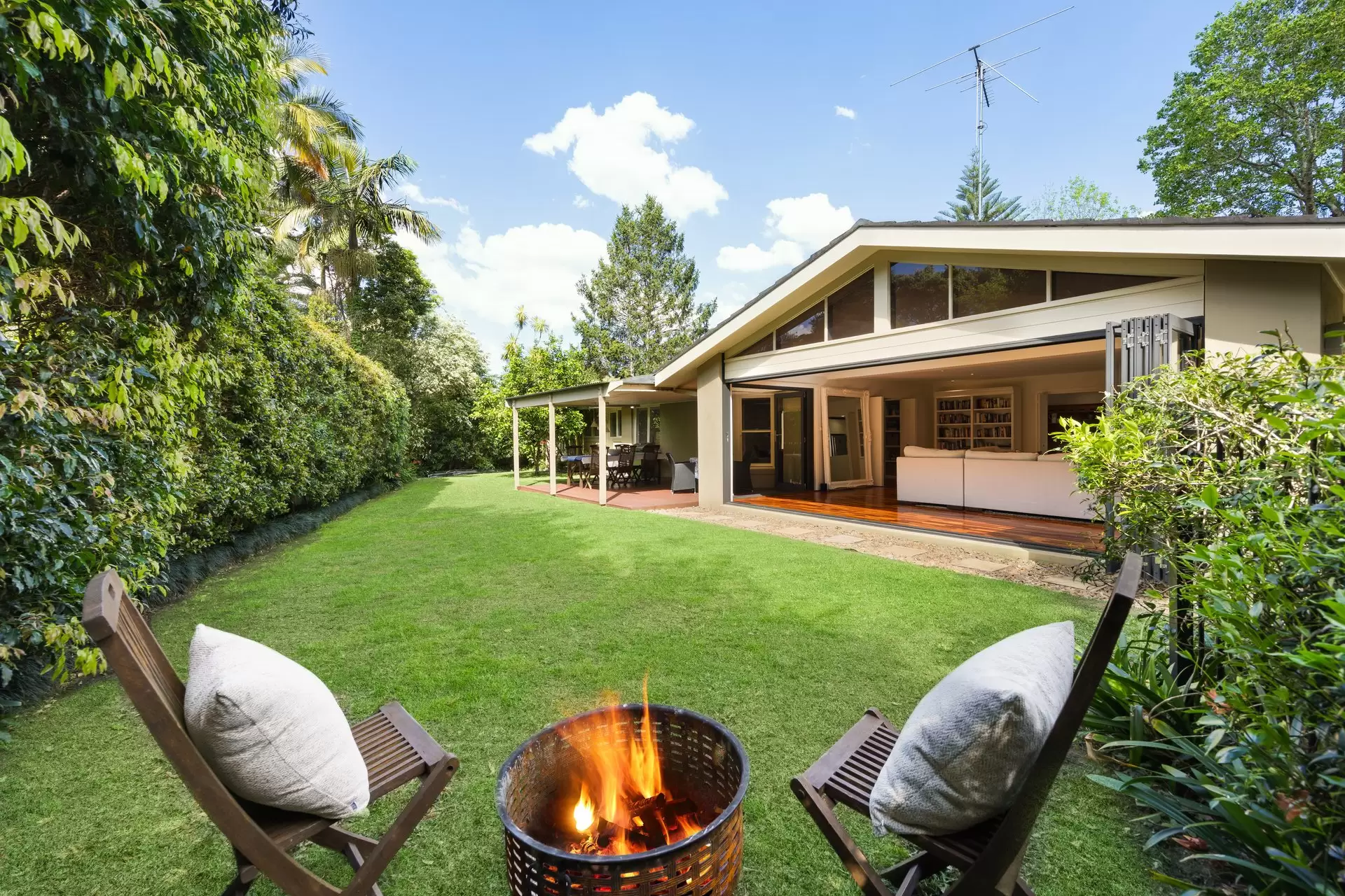 7 Binnowee Avenue, St Ives Auction by The Marshall Group - image 4