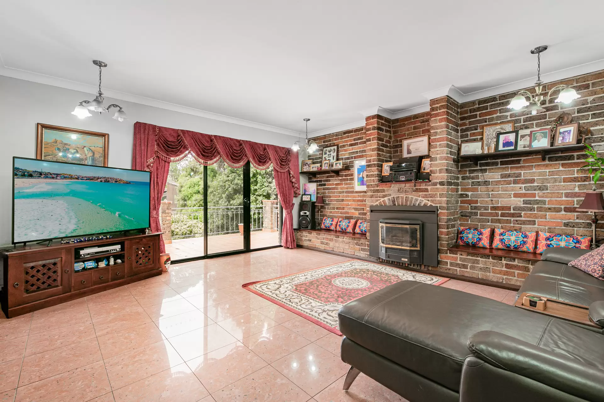 17 Parkwood Grove, West Pymble Auction by The Marshall Group - image 5