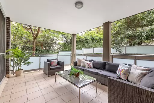 2/16-24 Merriwa Street, Gordon Auction by The Marshall Group