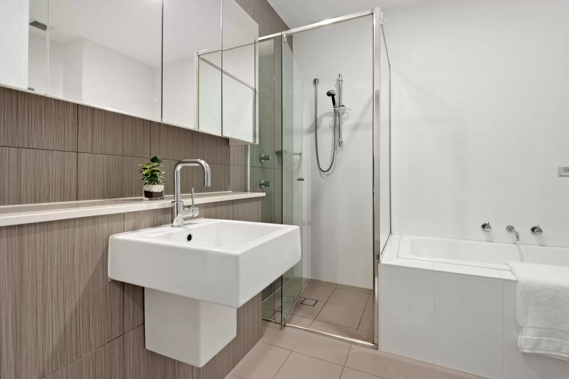 13/2-6 Clydesdale Place, Pymble For Lease by The Marshall Group - image 7