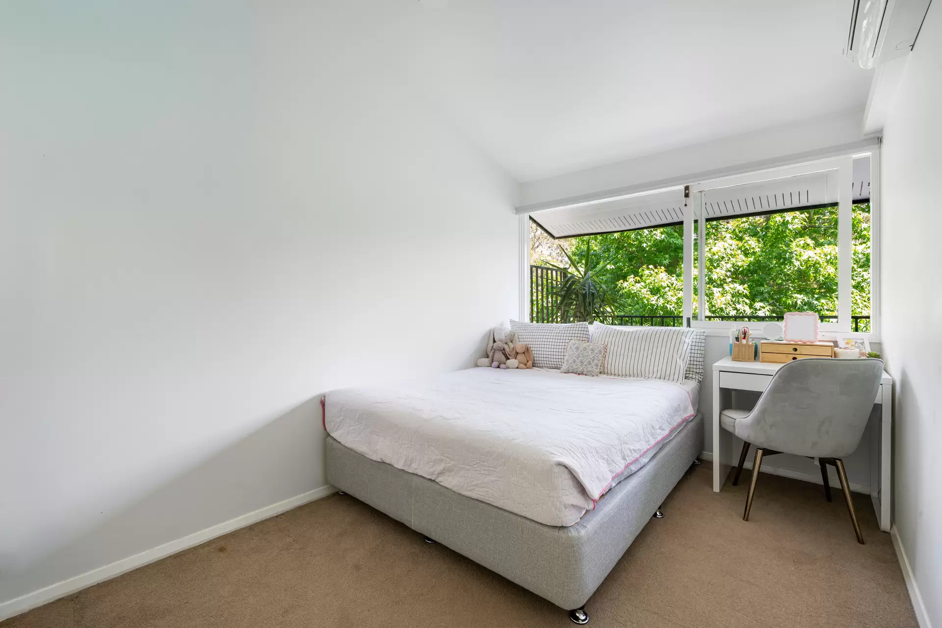 36 Ravenhill Road, Turramurra Sold by The Marshall Group - image 11