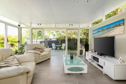 10 Undula Place, Belrose Sold by The Marshall Group