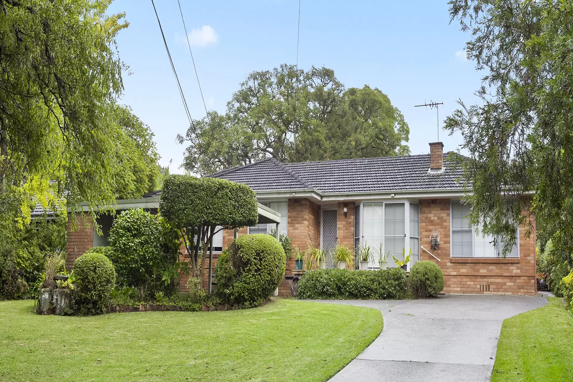 34 Ellalong Road, North Turramurra Sold by The Marshall Group - image 1
