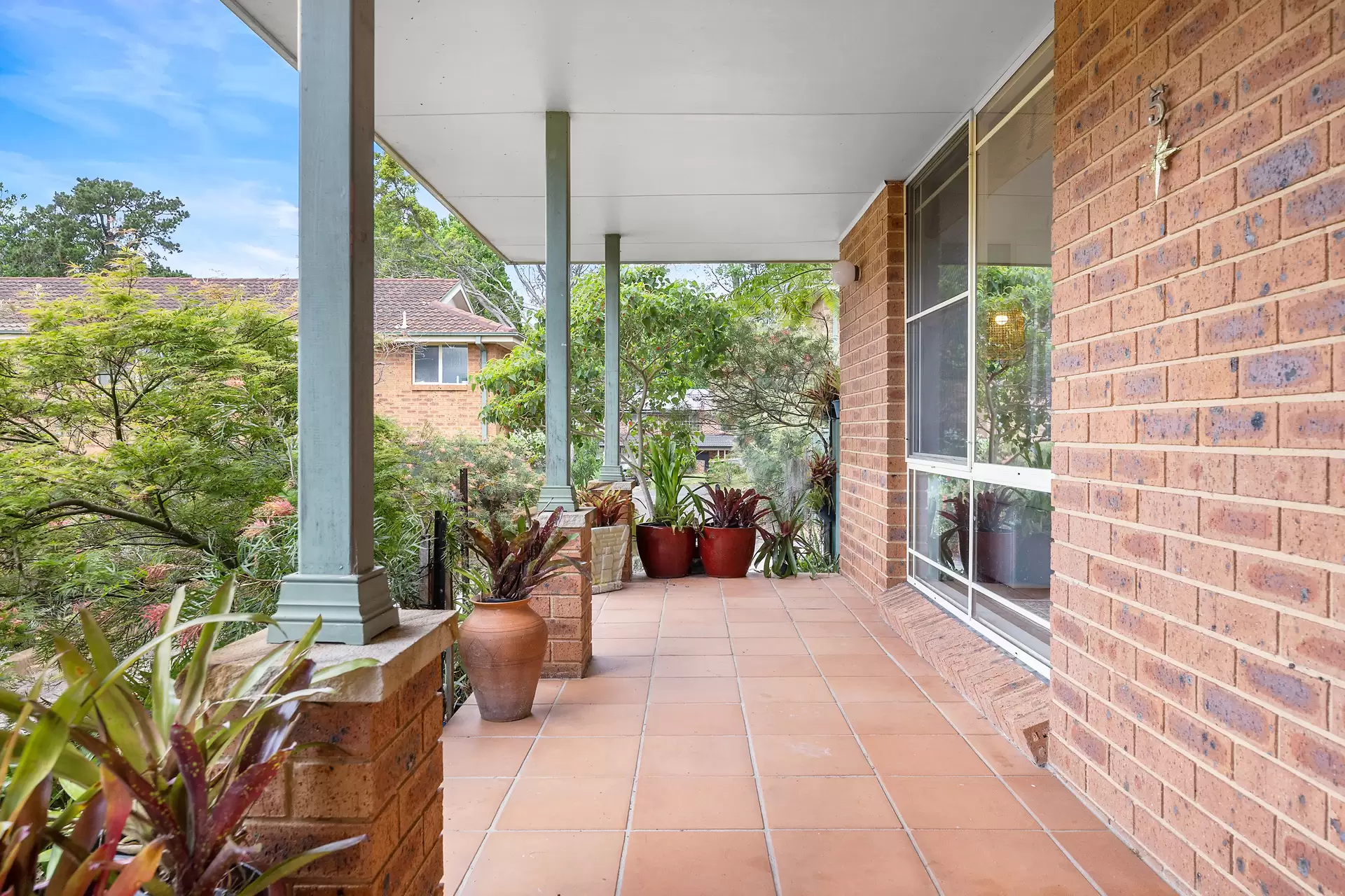 5/6-8 Carrington Street, Wahroonga Sold by The Marshall Group - image 2