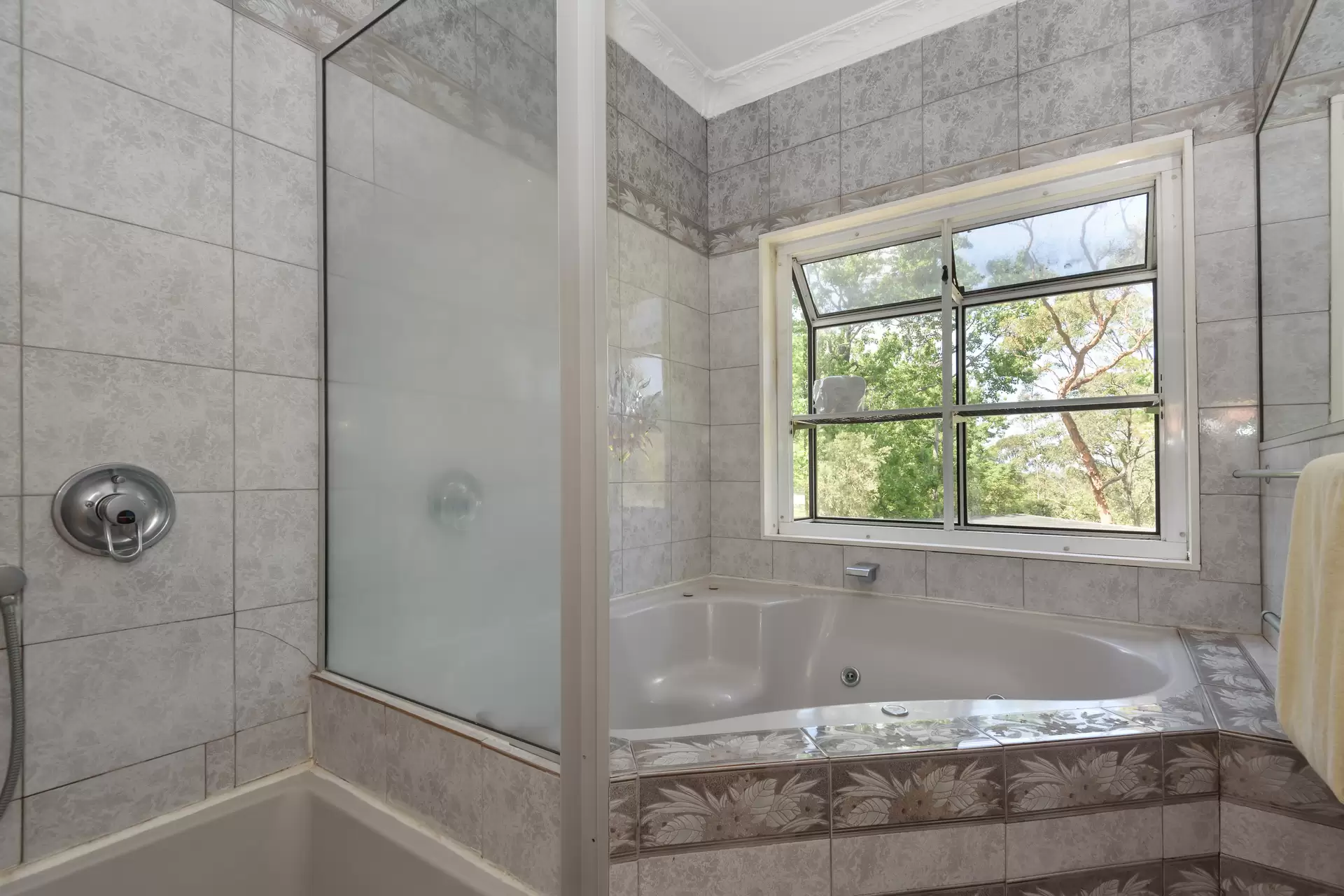 221 Ryde Road, West Pymble Sold by The Marshall Group - image 8