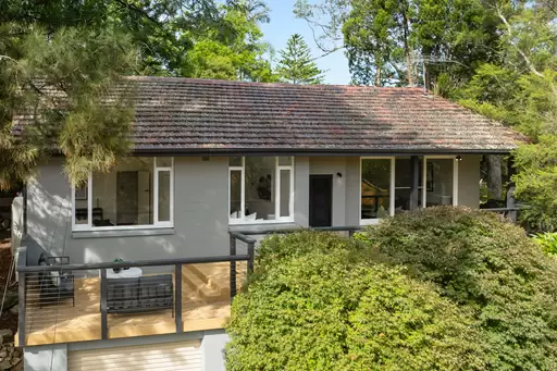 36 Wyomee Avenue, West Pymble Sold by The Marshall Group