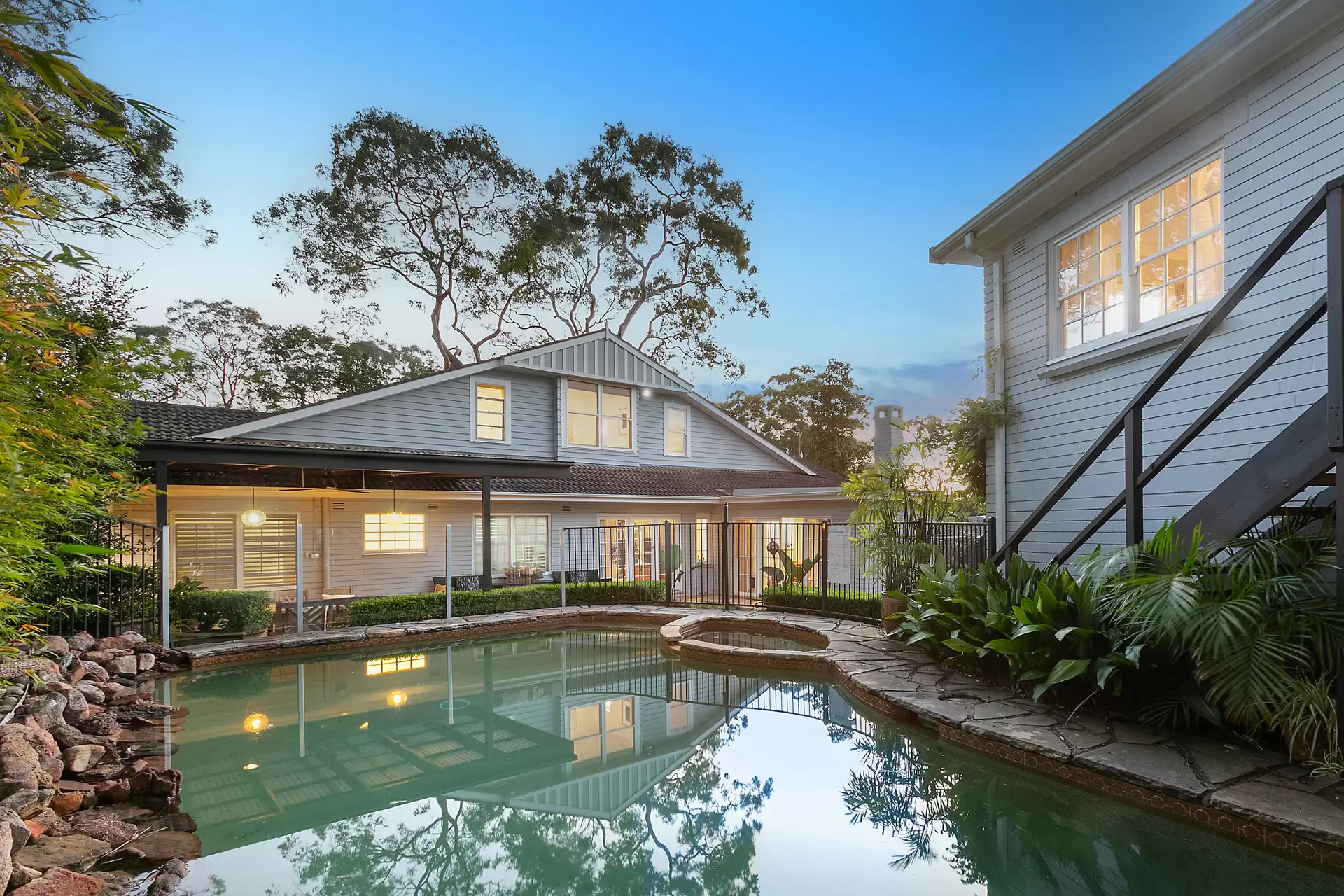 33 Eucalyptus Street, St Ives Sold by The Marshall Group - image 1