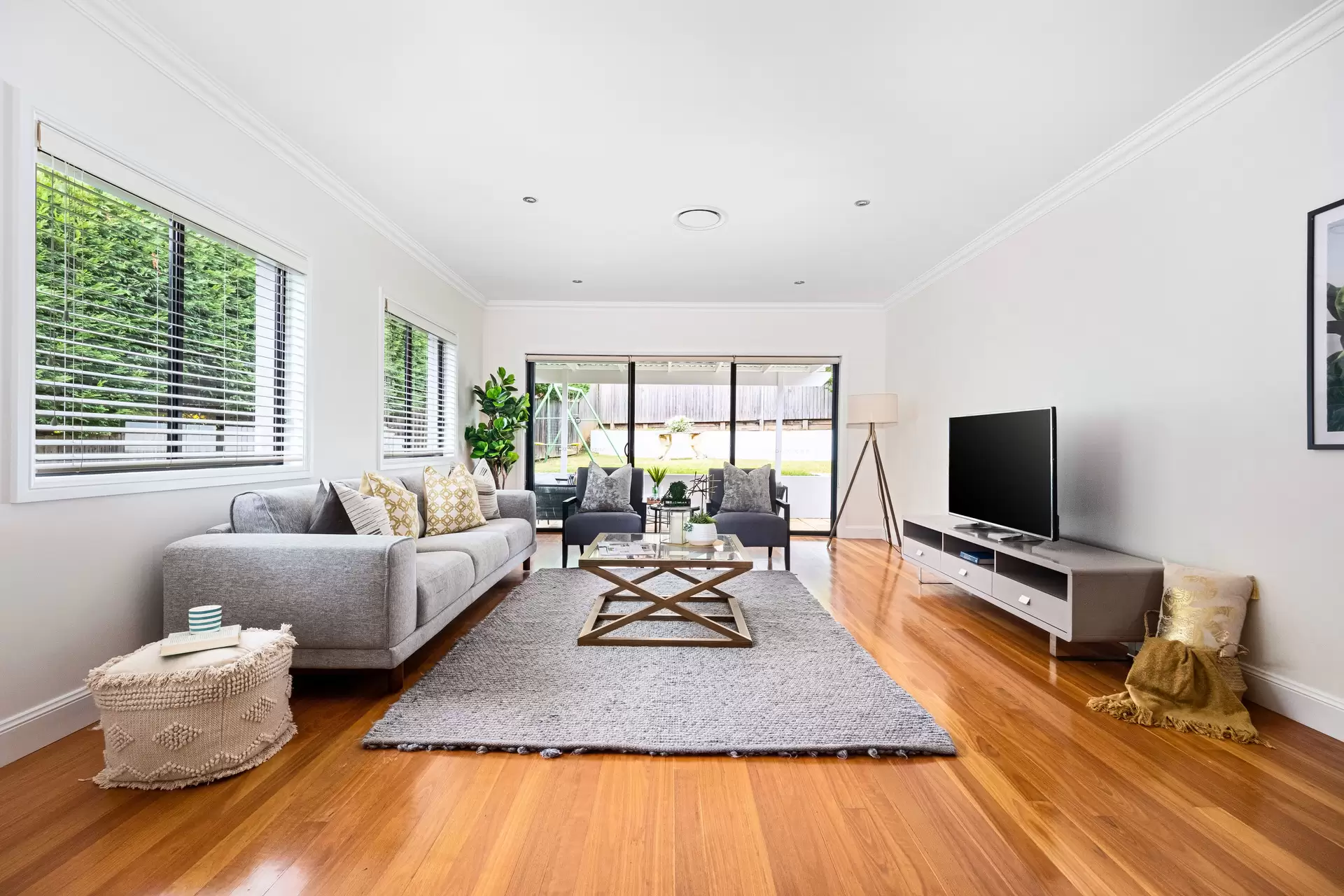 22 Surrey Road, Turramurra Sold by The Marshall Group - image 3