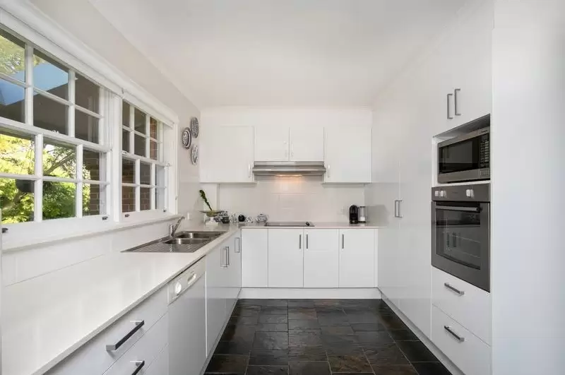 1/5-9 Cowan Road, St Ives Leased by The Marshall Group - image 2