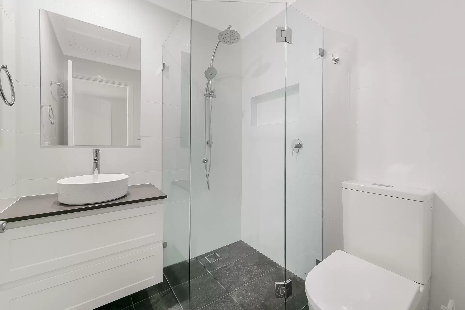 80 Hampden Avenue, Wahroonga Leased by The Marshall Group - image 7