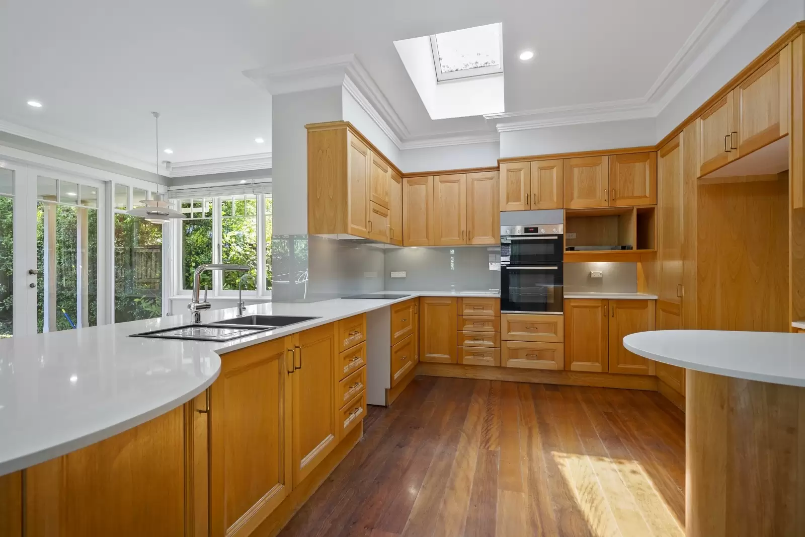 5 Marlborough Place, St Ives Leased by The Marshall Group - image 3