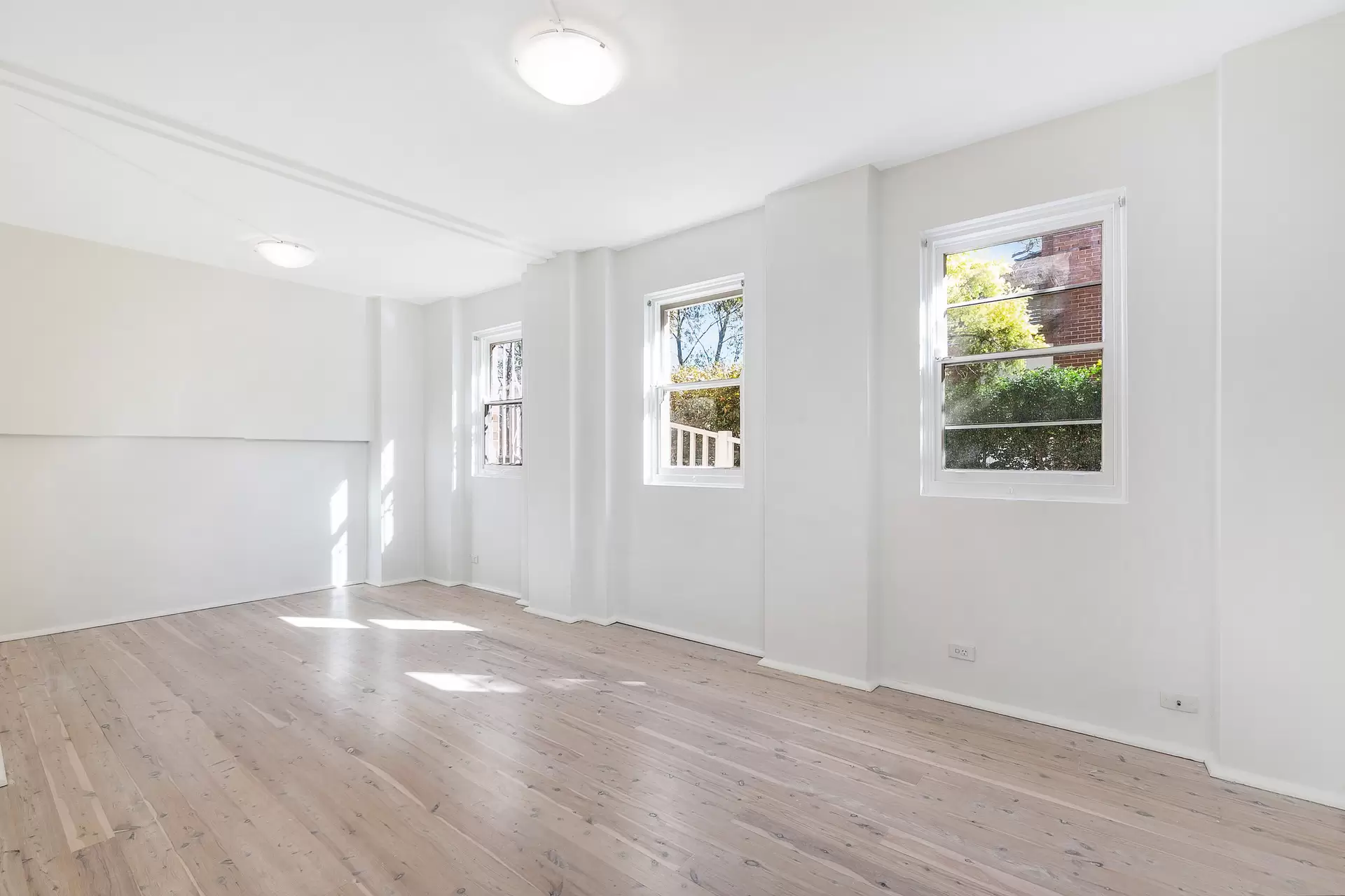 5/698 Pacific Highway, Killara Leased by The Marshall Group - image 1