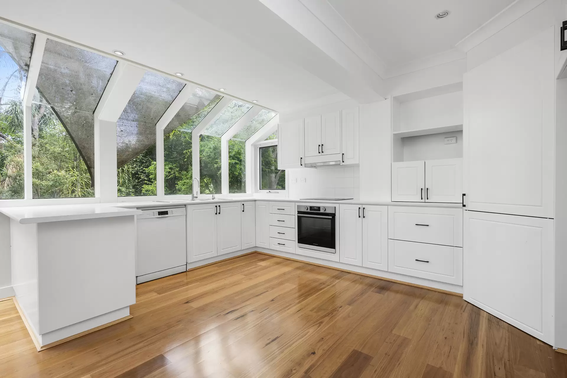 7 Walker Street, St Ives Leased by The Marshall Group - image 2