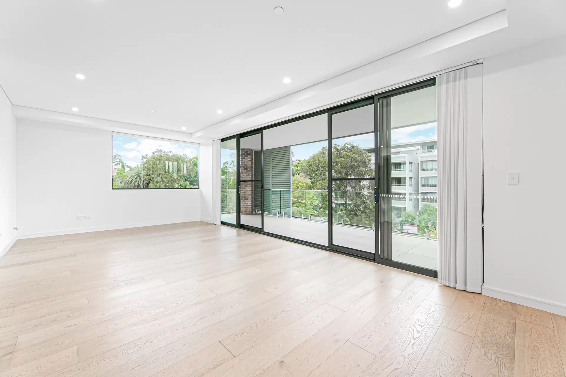 301/23 Gilroy Road, Turramurra Leased by The Marshall Group - image 1