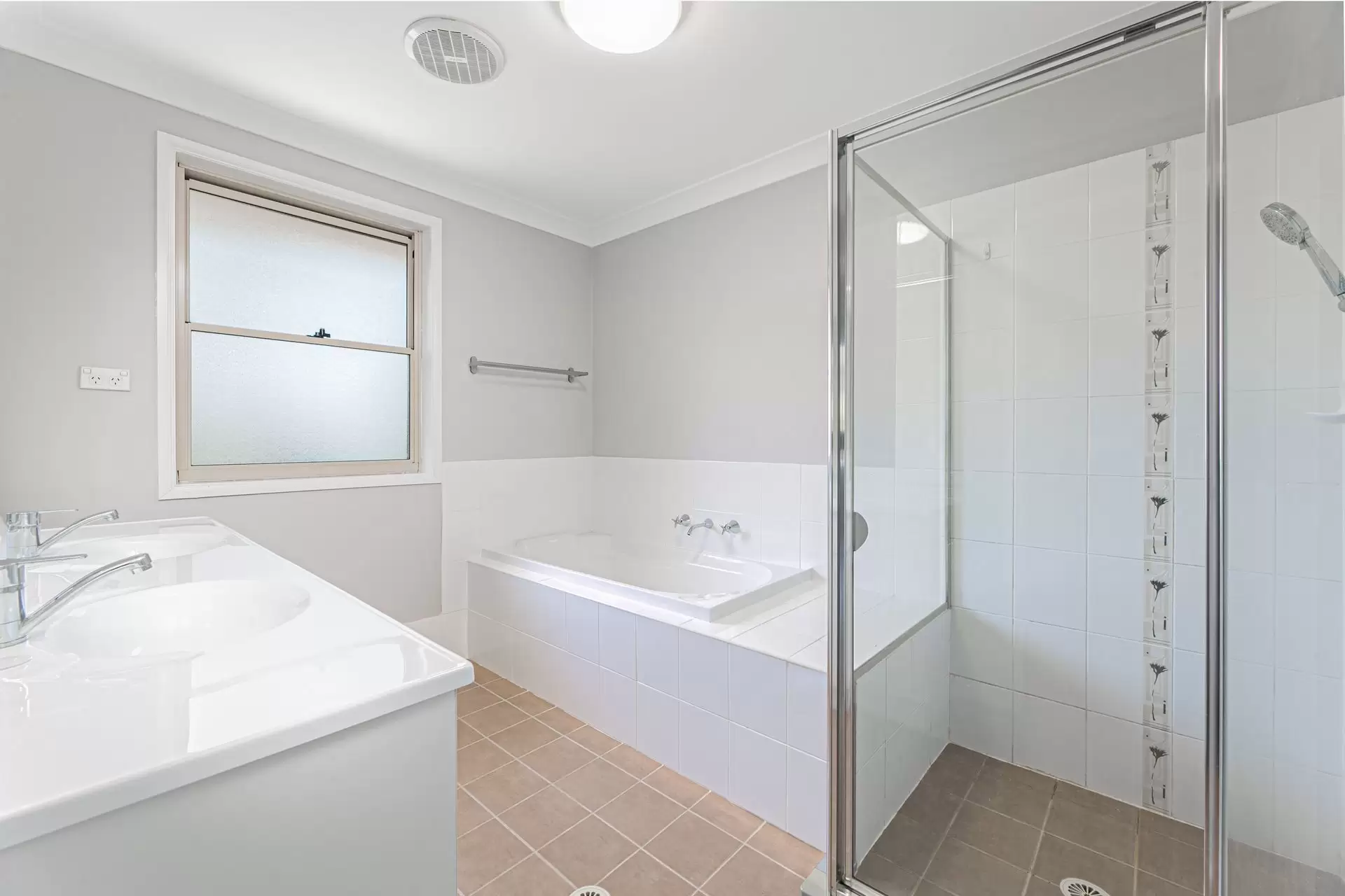 1 Chapala Close, St Ives Leased by The Marshall Group - image 5