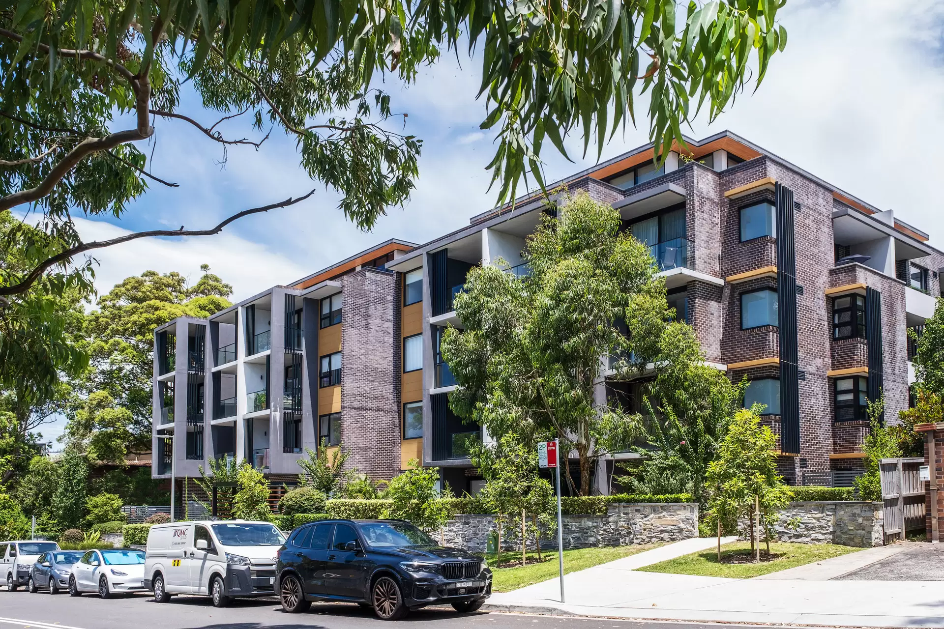 201/30 Henry Street, Gordon Sold by The Marshall Group - image 2