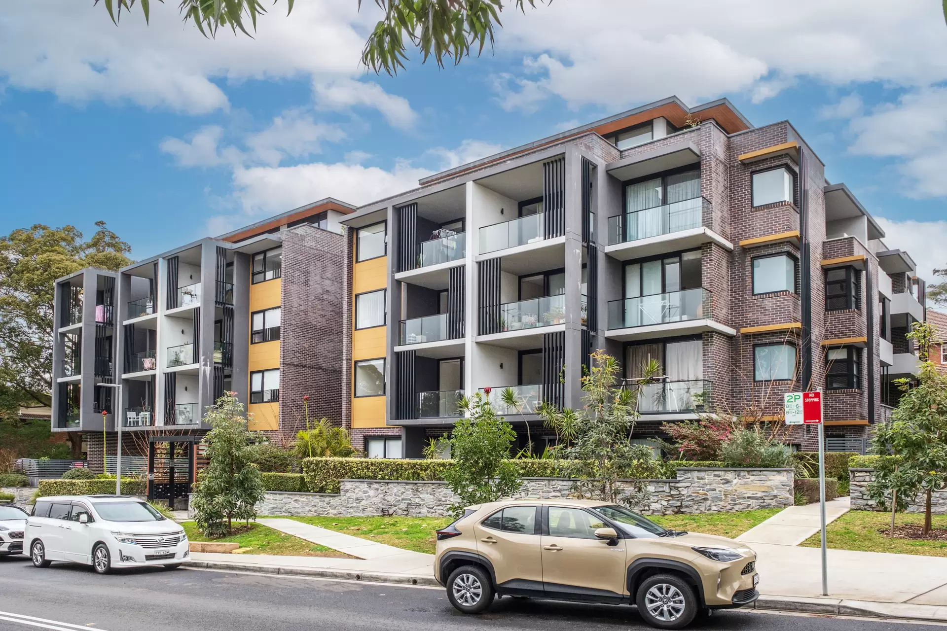 201/30 Henry Street, Gordon Sold by The Marshall Group - image 13