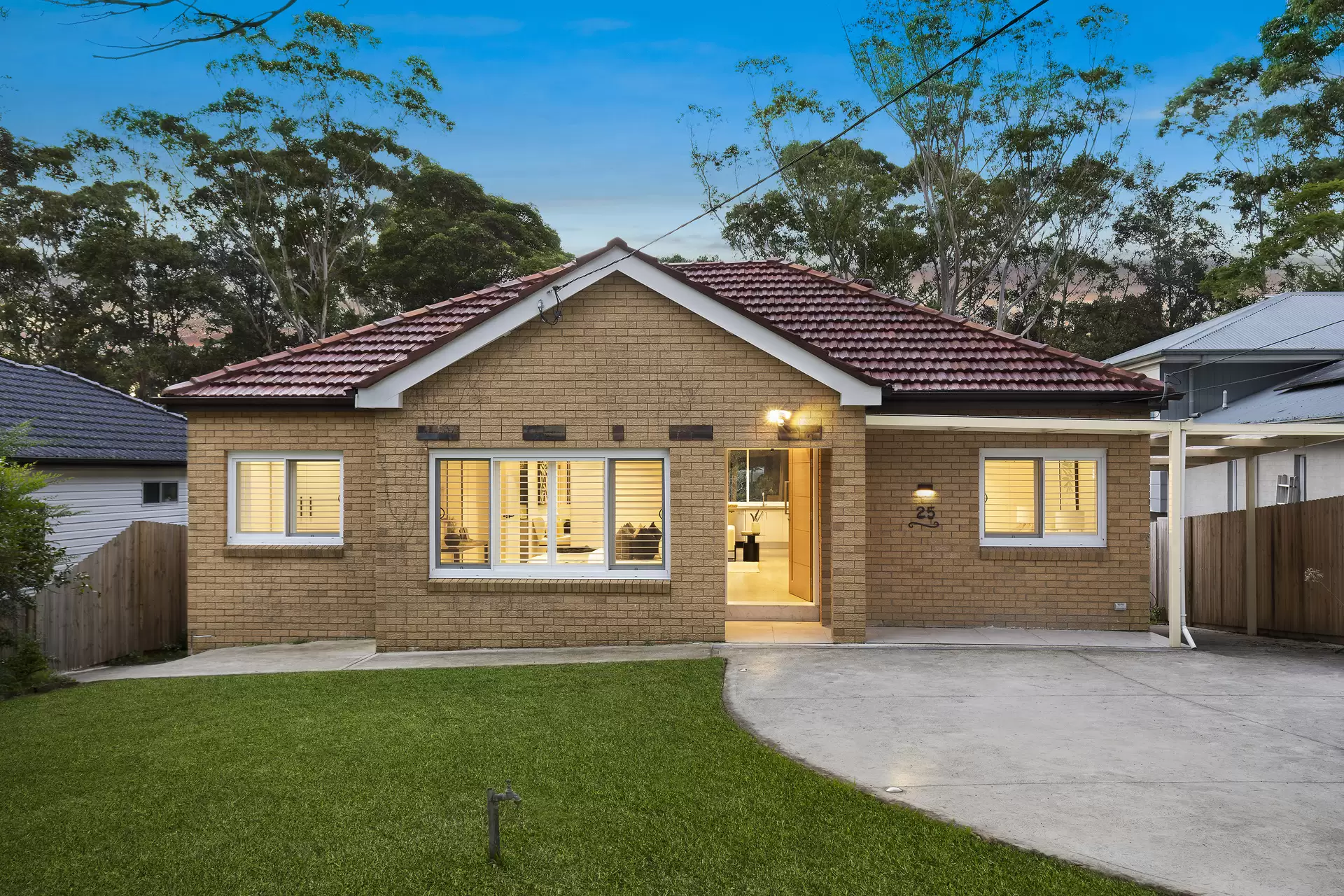 25 Kamilaroy Road, West Pymble Sold by The Marshall Group - image 1