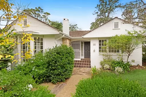 35 Allara Avenue, North Turramurra Sold by The Marshall Group