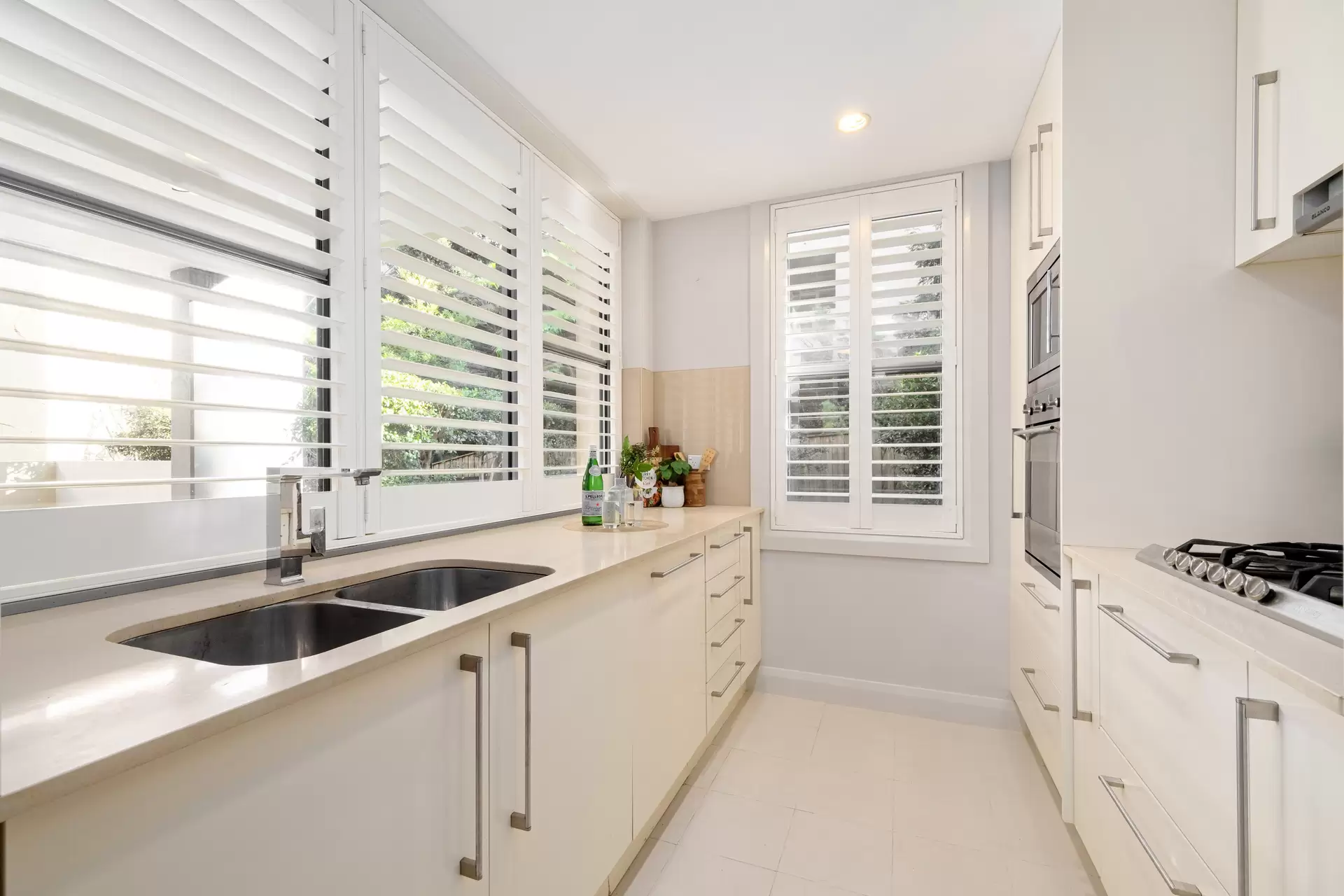 G04/11 Moree Street, Gordon Sold by The Marshall Group - image 3