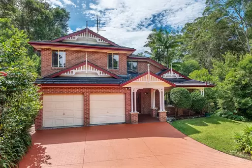 31 Pearson Avenue, Gordon Sold by The Marshall Group
