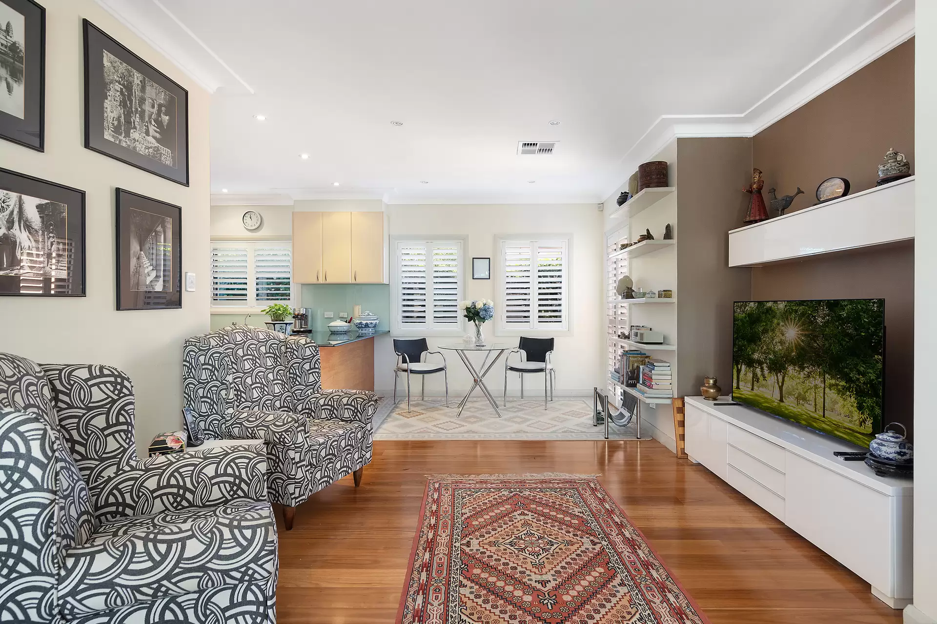 8 Valley Lane, Lindfield Sold by The Marshall Group - image 3