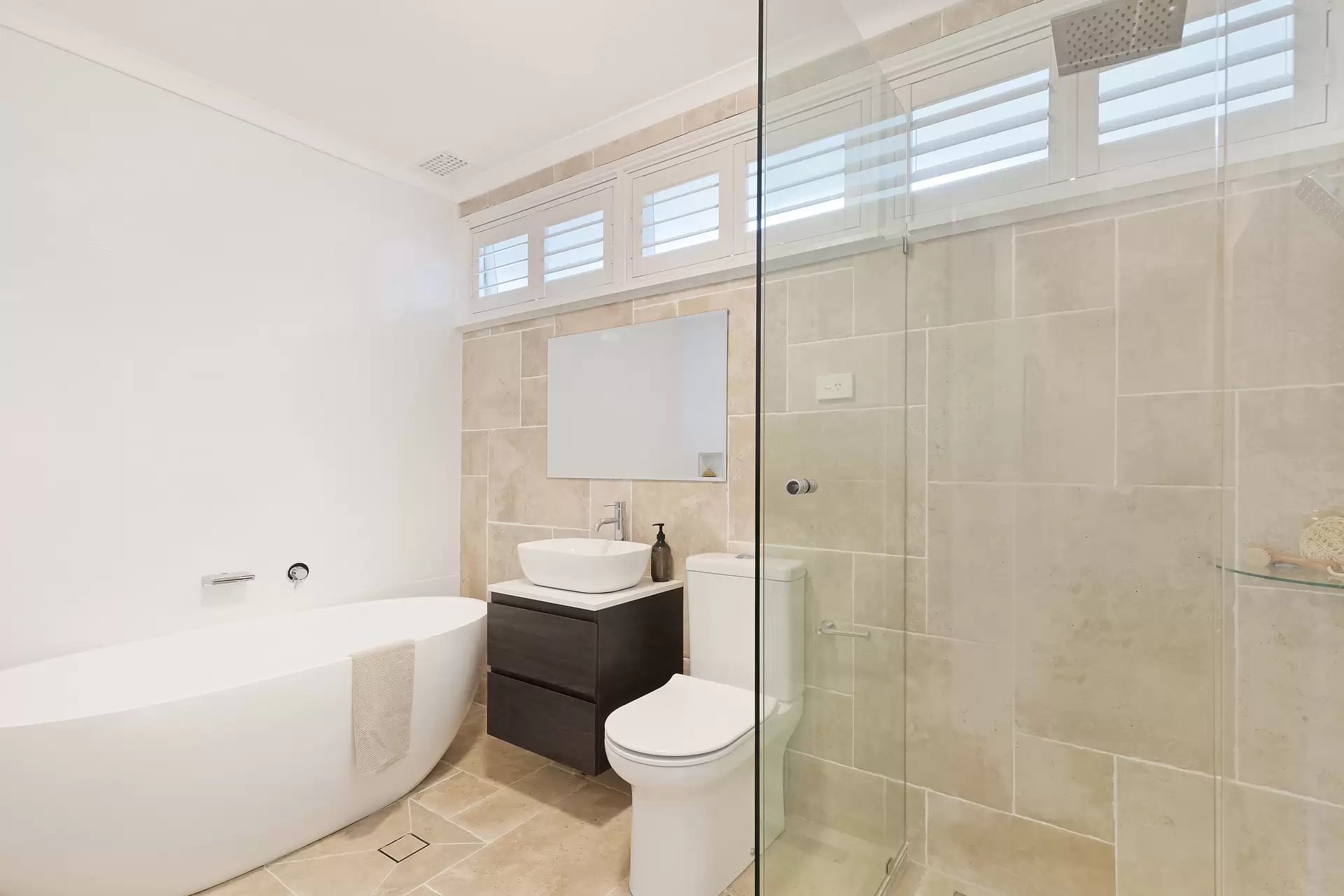 16 Ramsay Avenue, West Pymble Sold by The Marshall Group - image 10