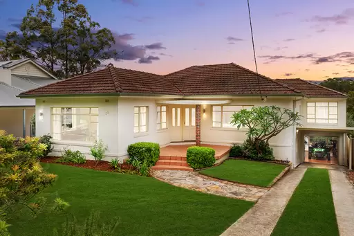 39 Waugoola Street, Gordon Sold by The Marshall Group
