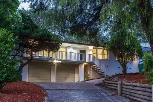 43 Highlands Avenue, Gordon Sold by The Marshall Group