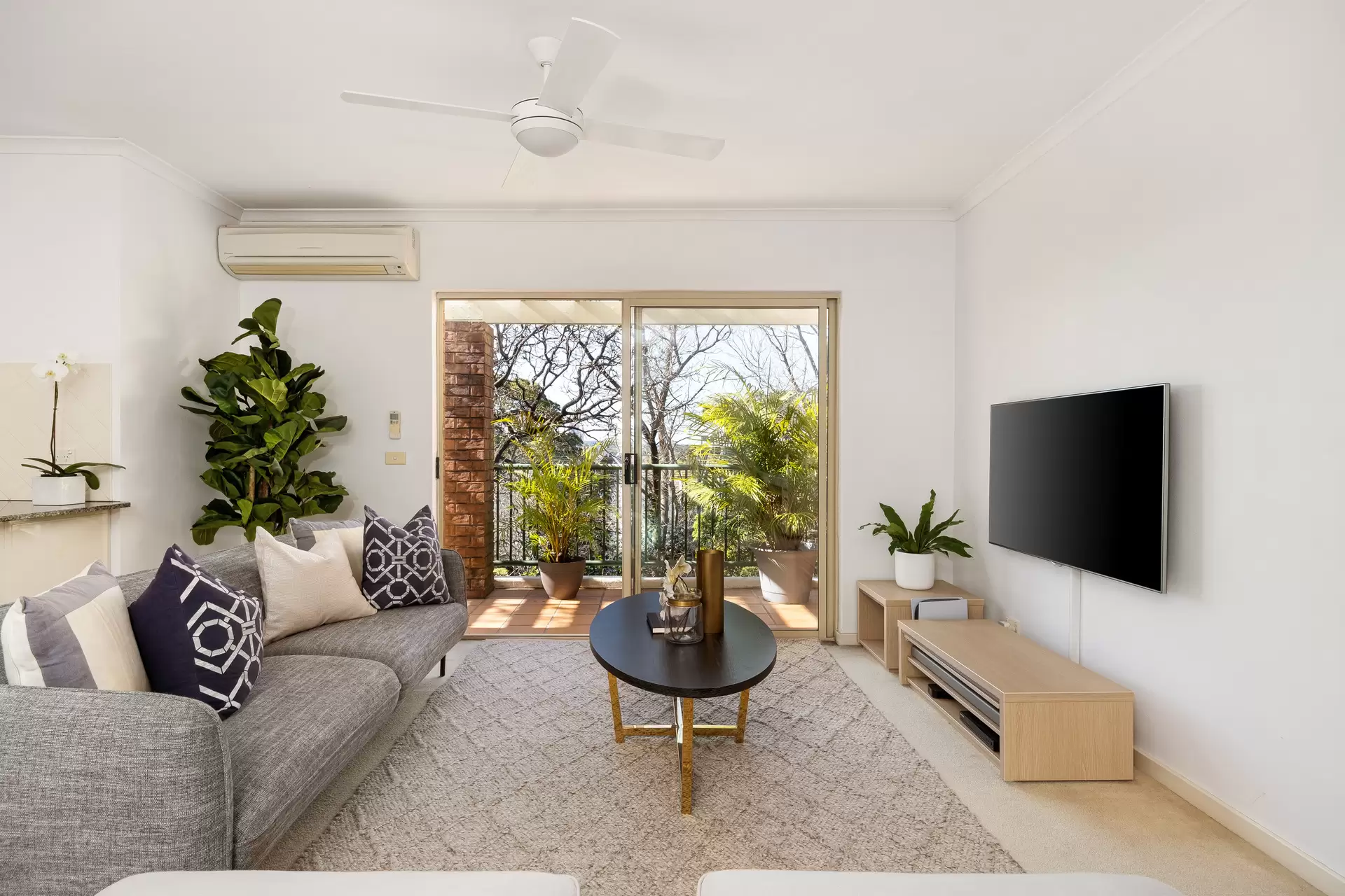4/47 Pacific Highway, Roseville Sold by The Marshall Group - image 1