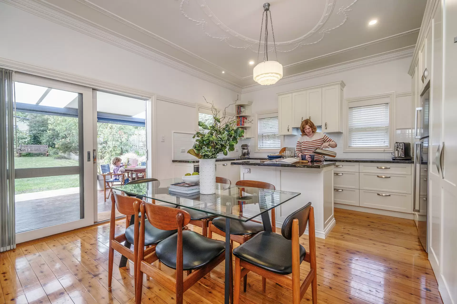 111 Boundary Street, Roseville Sold by The Marshall Group - image 1