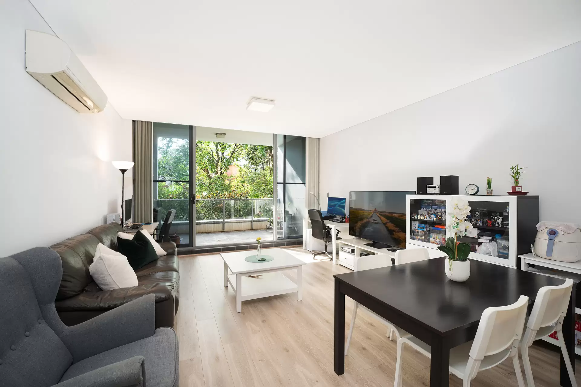 529/3-11 McIntyre Street, Gordon Sold by The Marshall Group - image 1