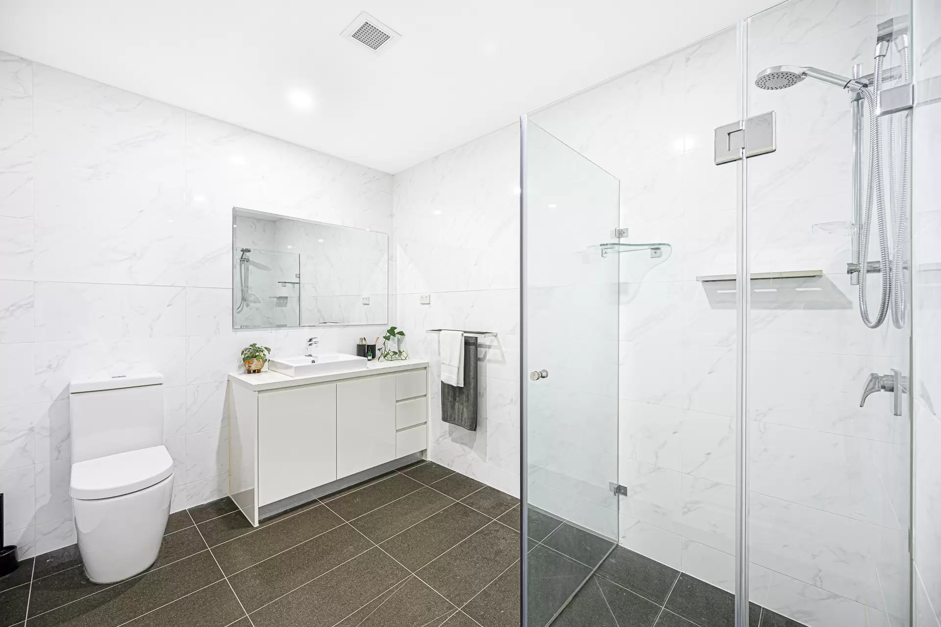 15/7-11 College Crescent, St Ives Sold by The Marshall Group - image 13