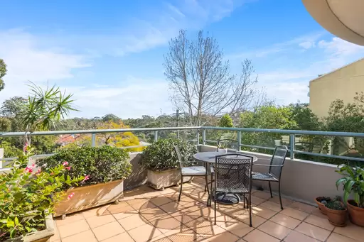 303/9 Everton Street, Pymble Sold by The Marshall Group