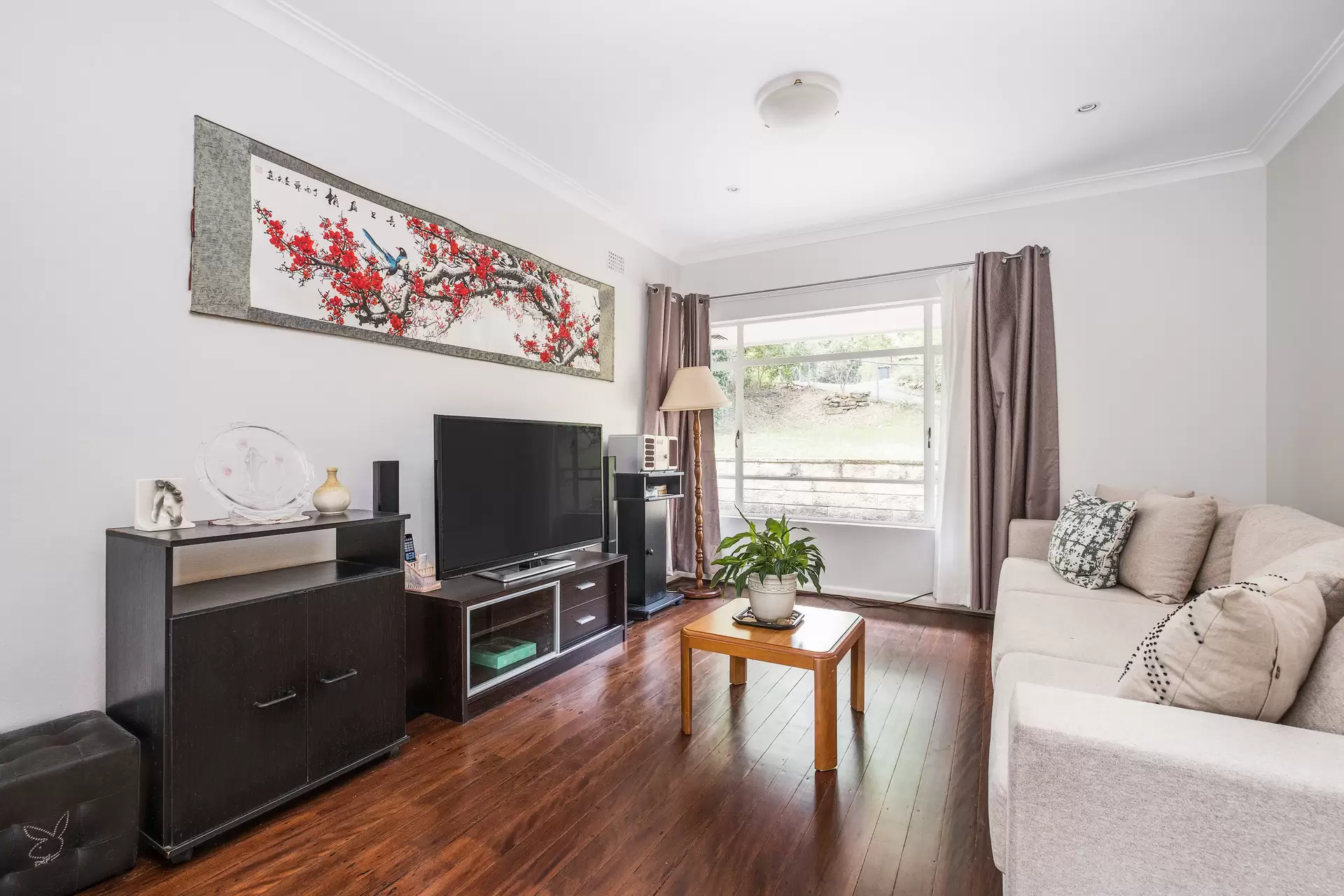 2 Holford Crescent, Gordon Sold by The Marshall Group - image 6