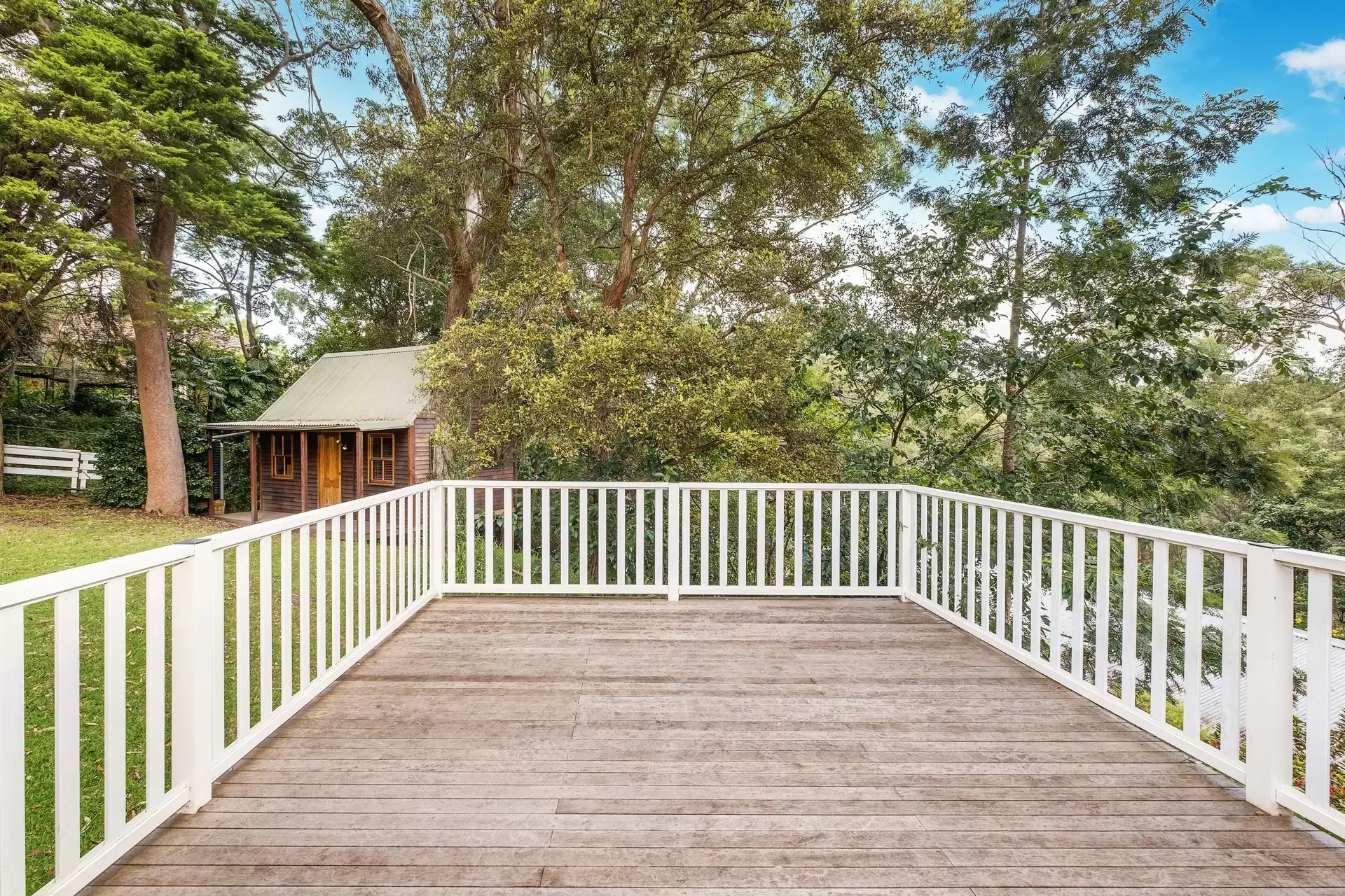 2 Holford Crescent, Gordon Sold by The Marshall Group - image 3