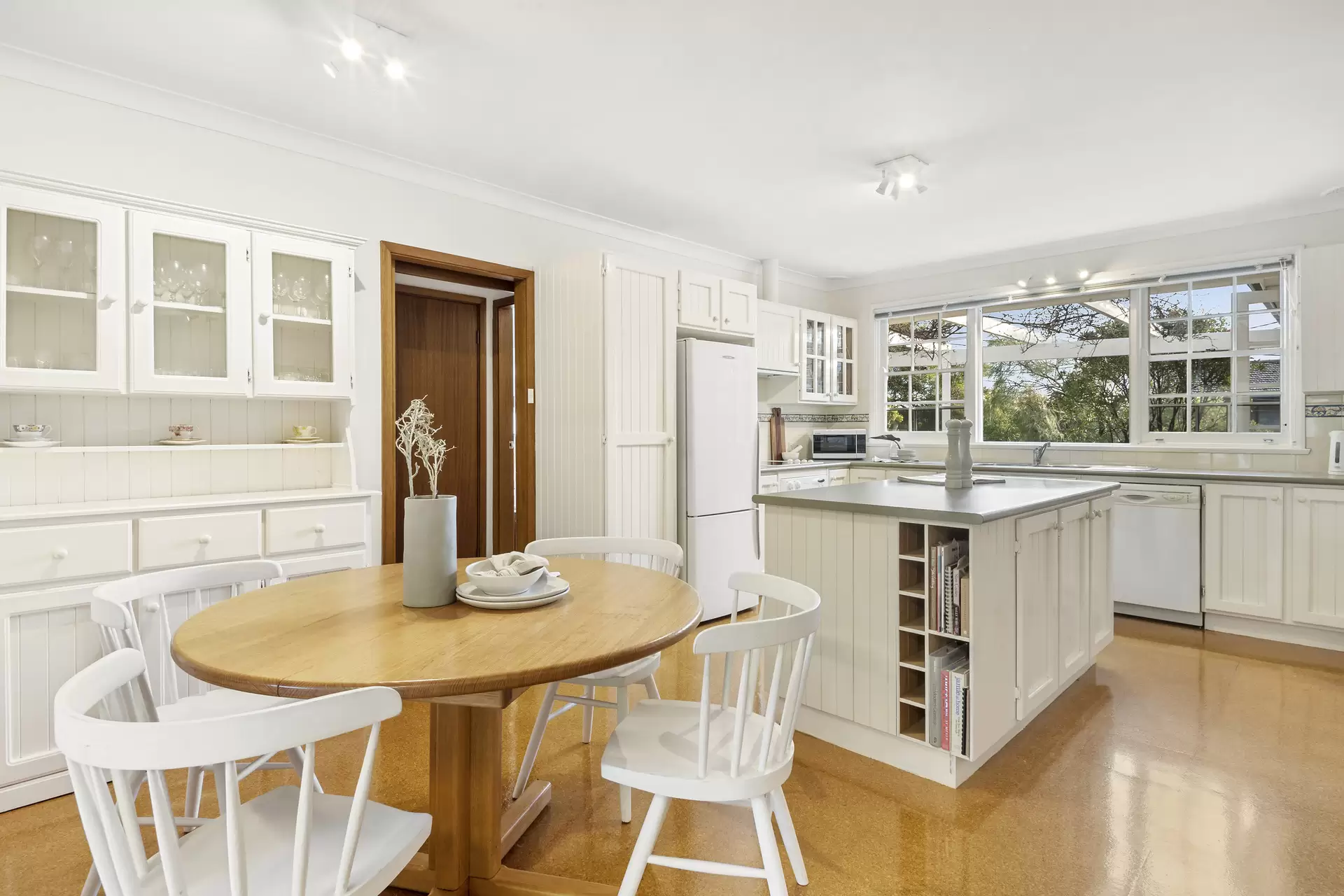28 Cashel Crescent, Killarney Heights Sold by The Marshall Group - image 5