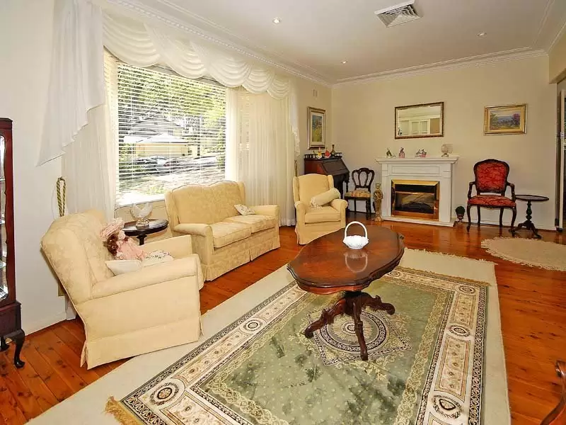 1 Sutton Place, St Ives Sold by The Marshall Group - image 3