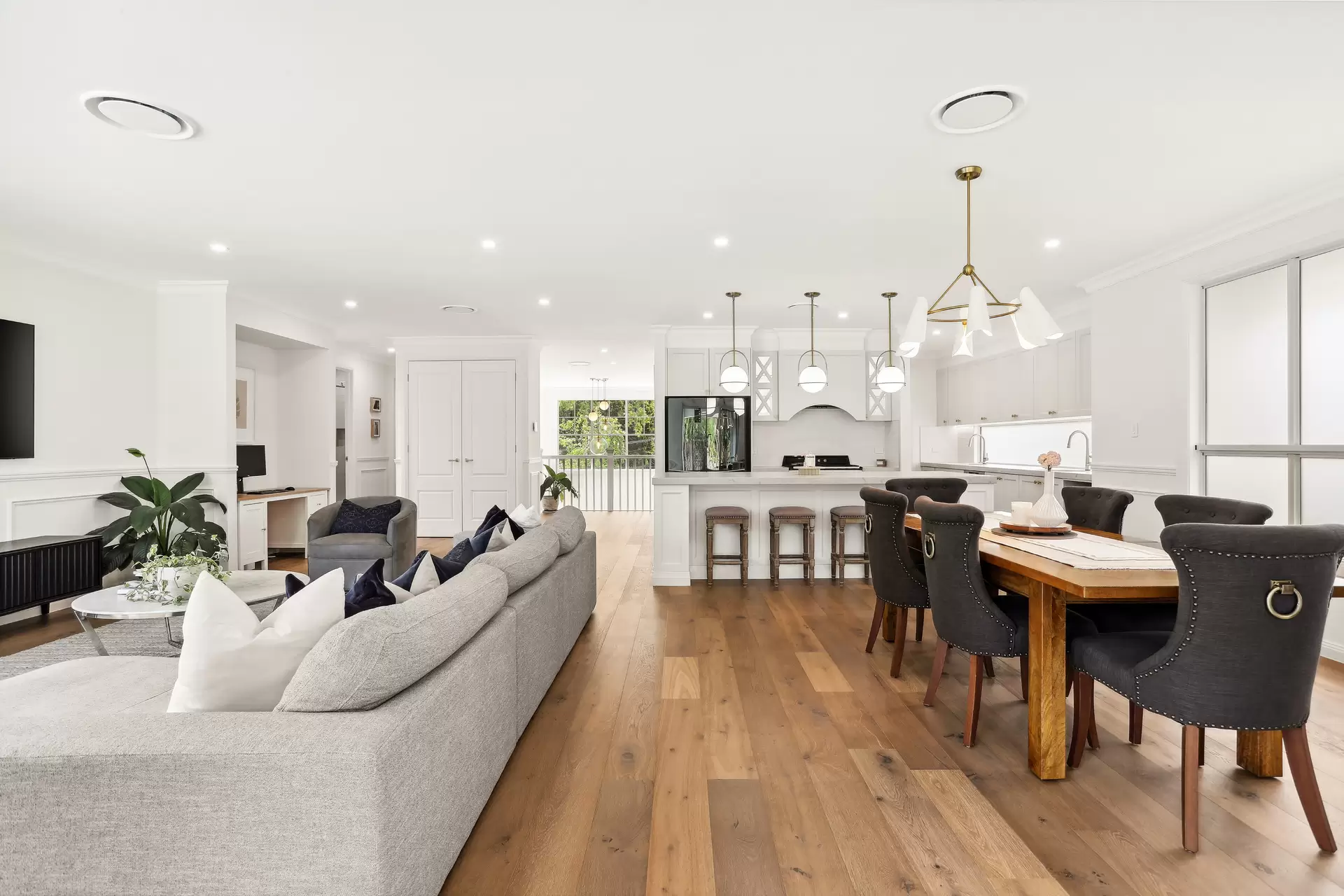 48 Wyomee Avenue, West Pymble Sold by The Marshall Group - image 5
