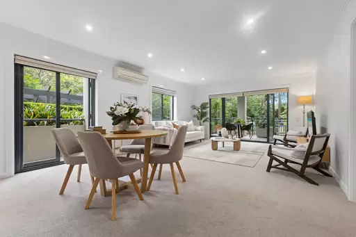 2/105 Junction Road, Wahroonga Sold by The Marshall Group