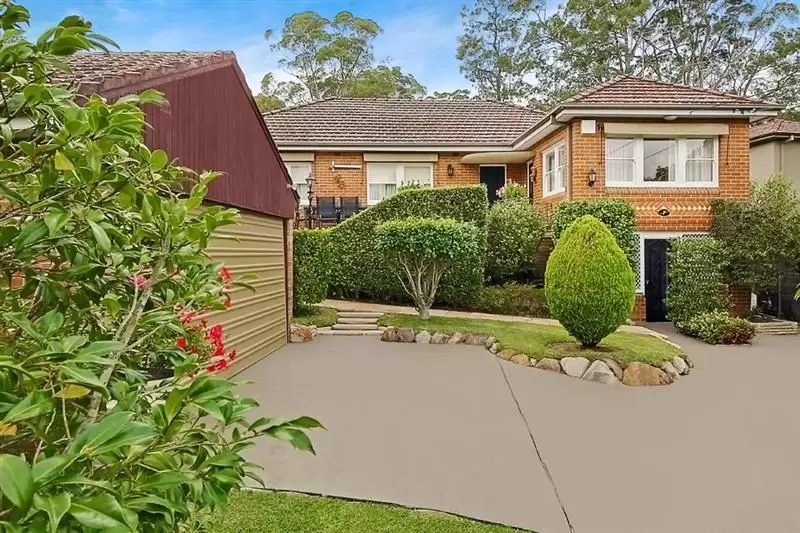 7 Moorina Road, Pymble Sold by The Marshall Group