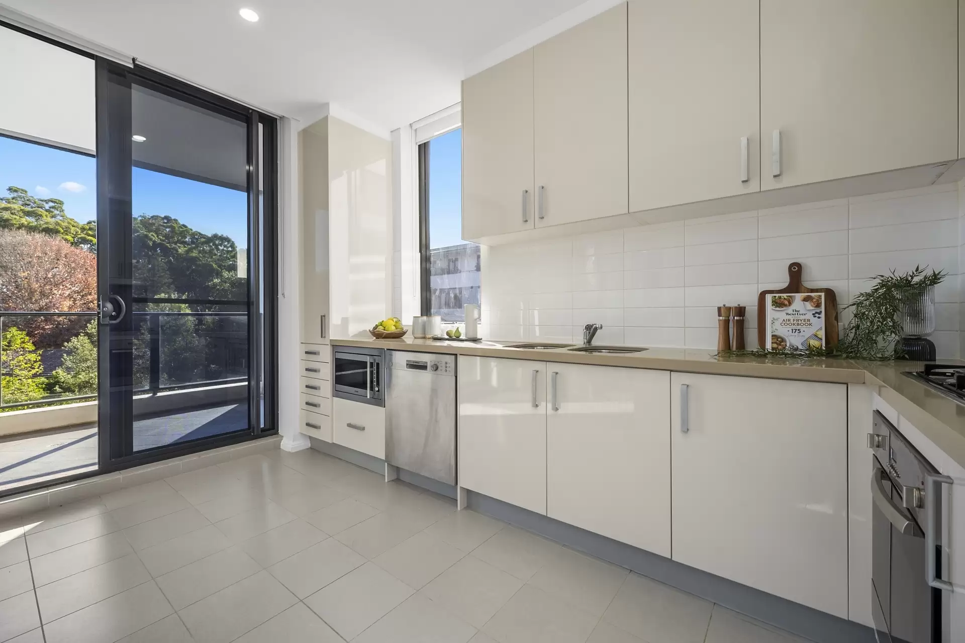 636/17-19 Memorial Avenue, St Ives Sold by The Marshall Group - image 4