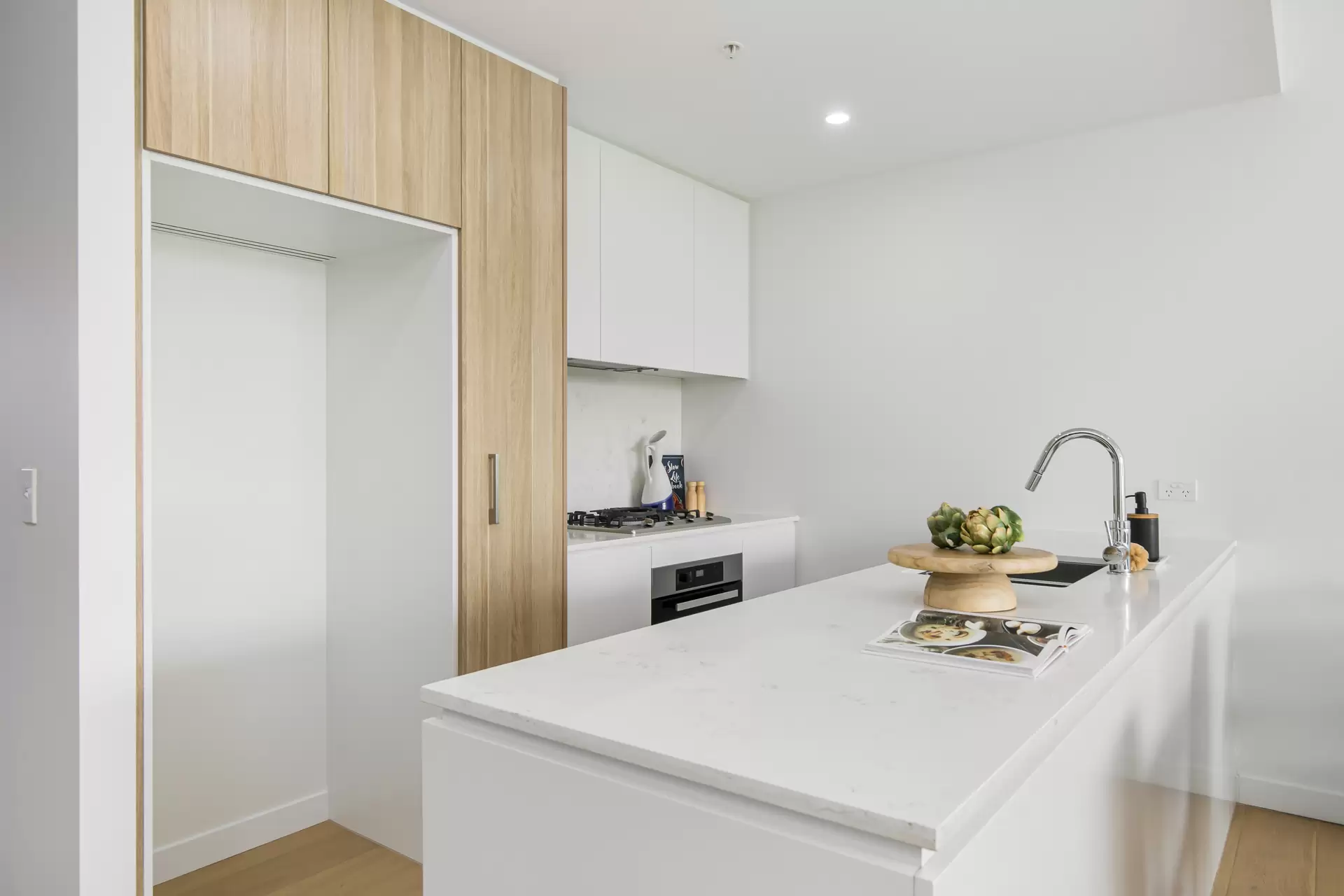 406/888B Pacific Highway, Gordon Sold by The Marshall Group - image 2