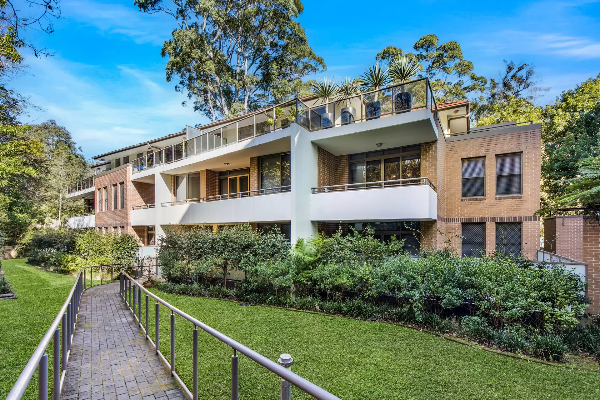 122/2C Munderah Street, Wahroonga Sold by The Marshall Group - image 11