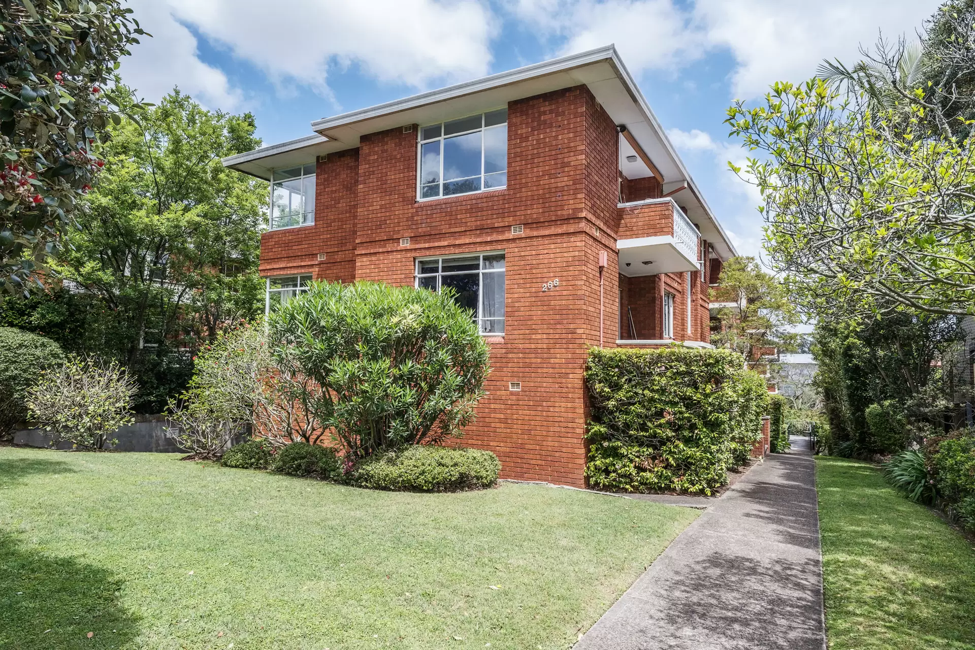 4/266 Pacific Highway, Lindfield Sold by The Marshall Group - image 2